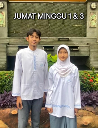 Seragam Khas Sekolah